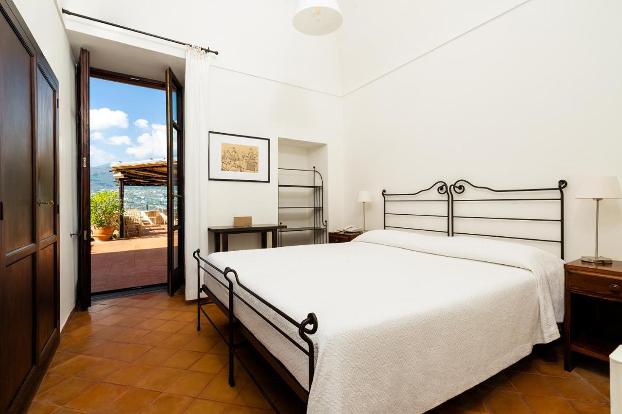 Albergo Il Monastero Ischia Bagian luar foto
